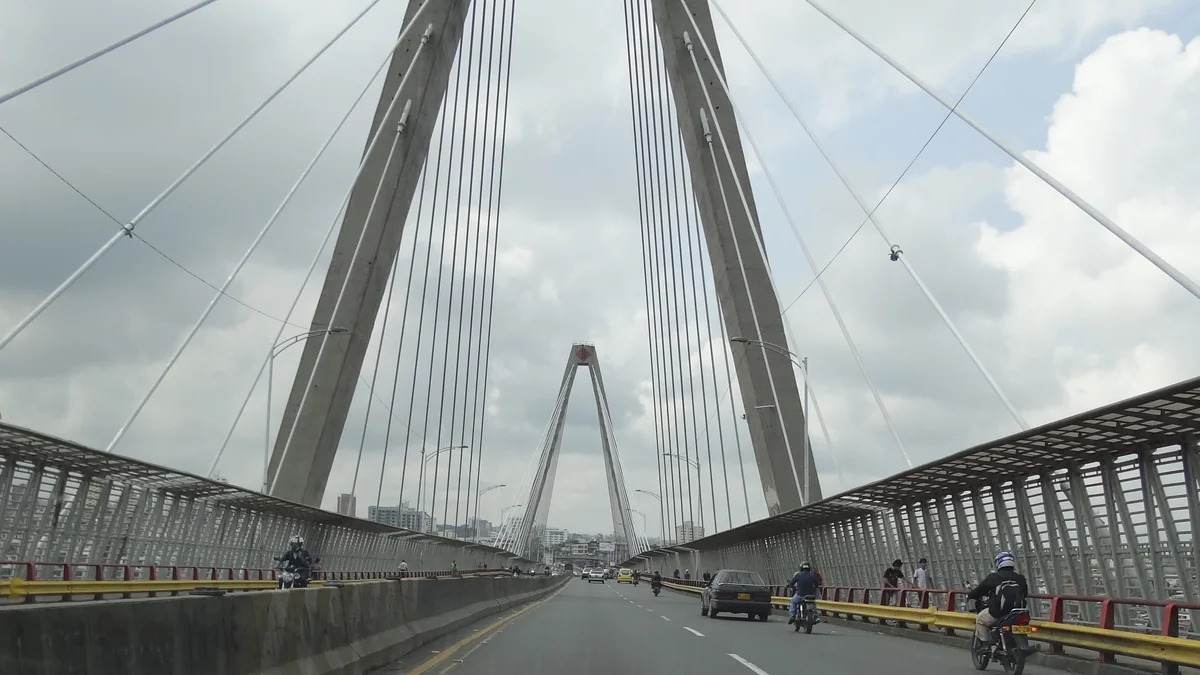 Viaducto César Gaviria Trujillo en Risaralda
